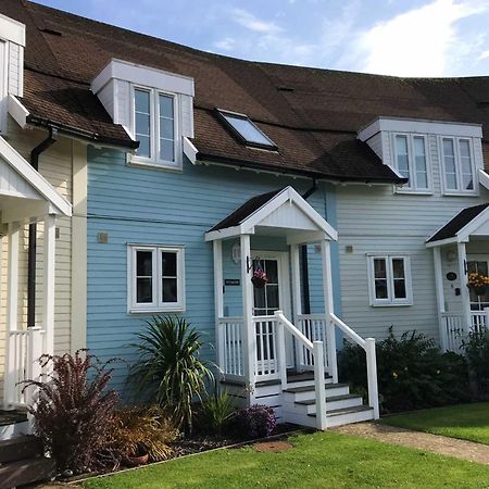 Nyhavn Lakeside Cottage 시런세스터 외부 사진