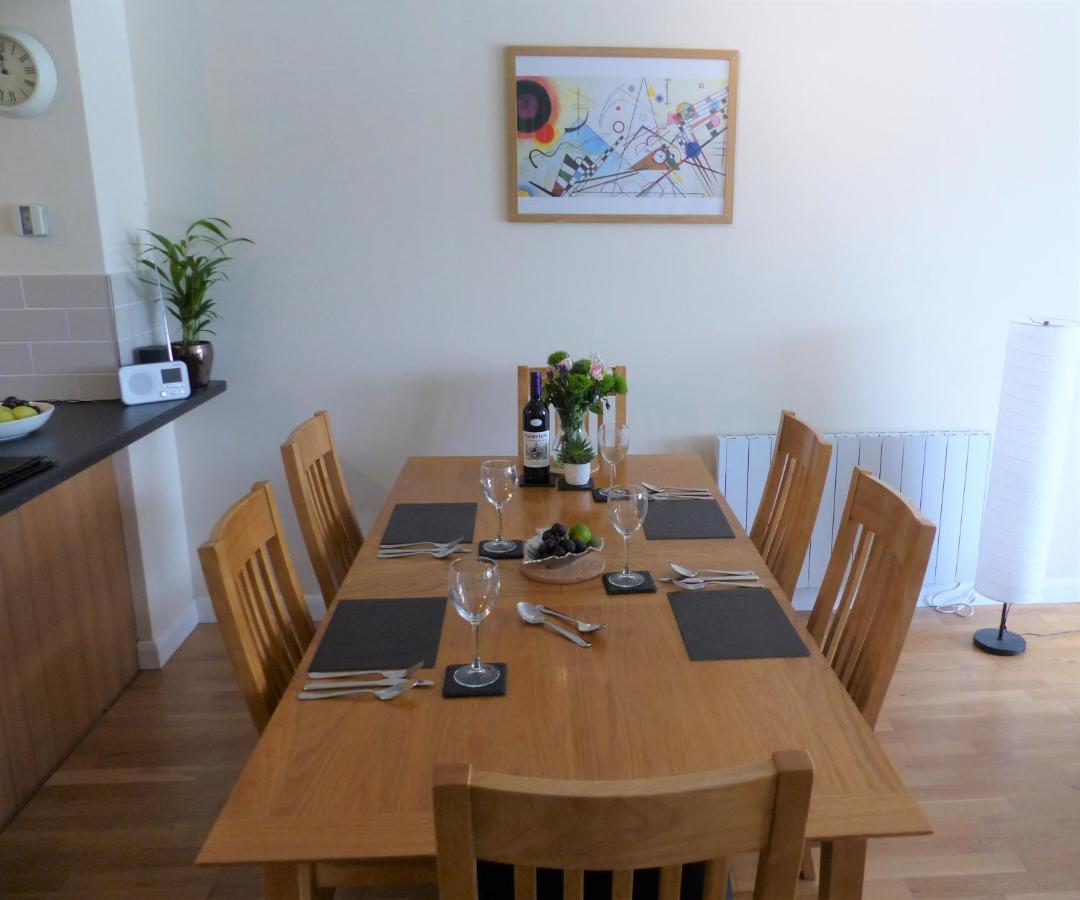 Nyhavn Lakeside Cottage 시런세스터 외부 사진