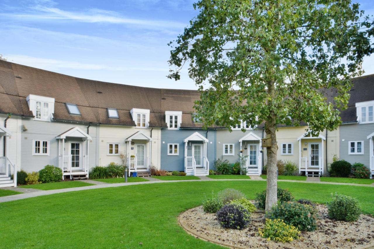 Nyhavn Lakeside Cottage 시런세스터 외부 사진
