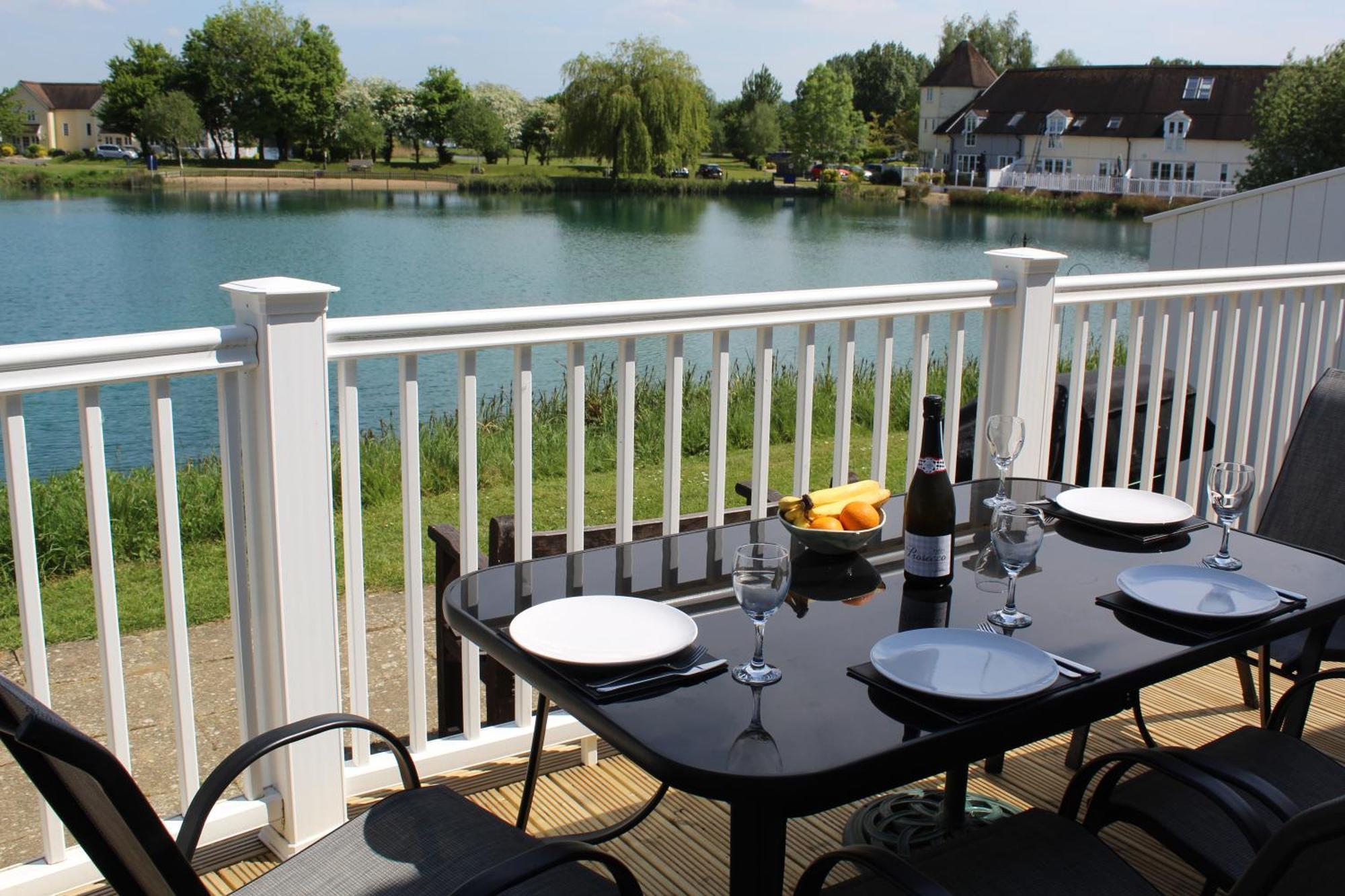 Nyhavn Lakeside Cottage 시런세스터 외부 사진