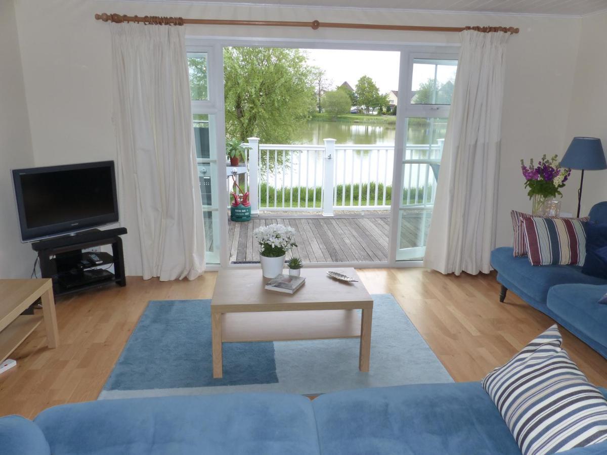 Nyhavn Lakeside Cottage 시런세스터 외부 사진